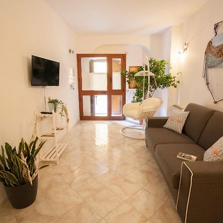 Villa Lanterna Bianca à Cagliari Extérieur photo